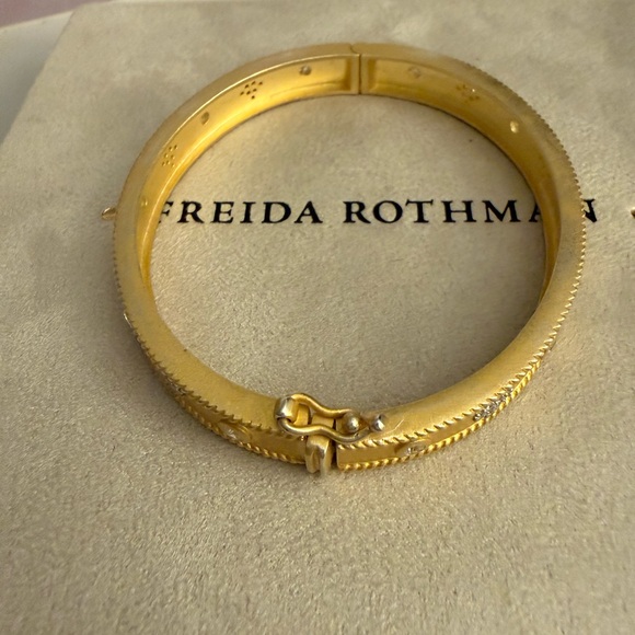 Frieda ROTHMAN Wide Hinged Bangle - Picture 4 of 4